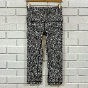 Lululemon Wunder Under Crop